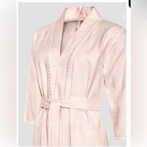 Togas Doris Bathrobe Jacquard Lace Trim Pockets Pale Pink Size XL